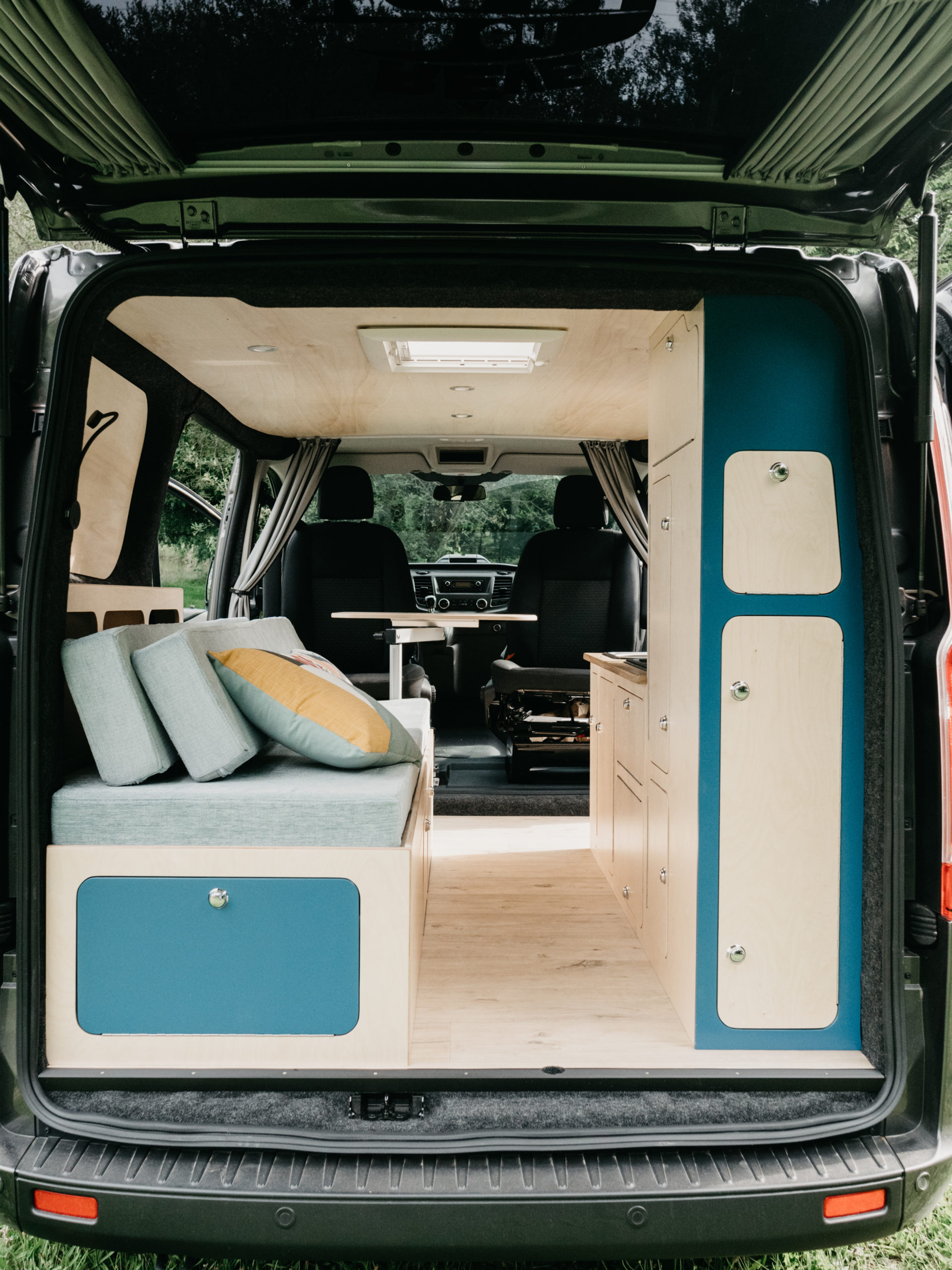 Transformer son véhicule utilitaire en camping-car